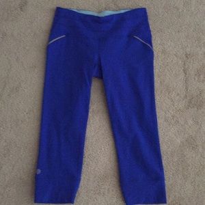 Athleta Capri tights